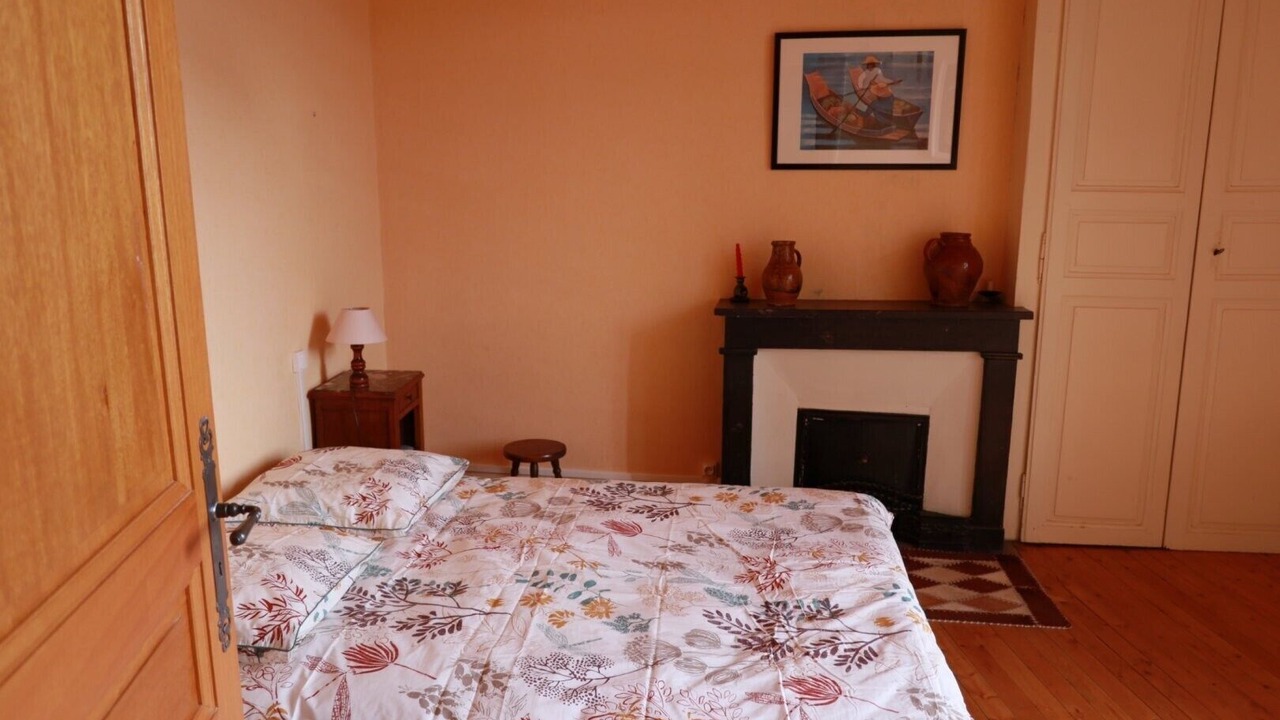Photo of Bedroom in Briord