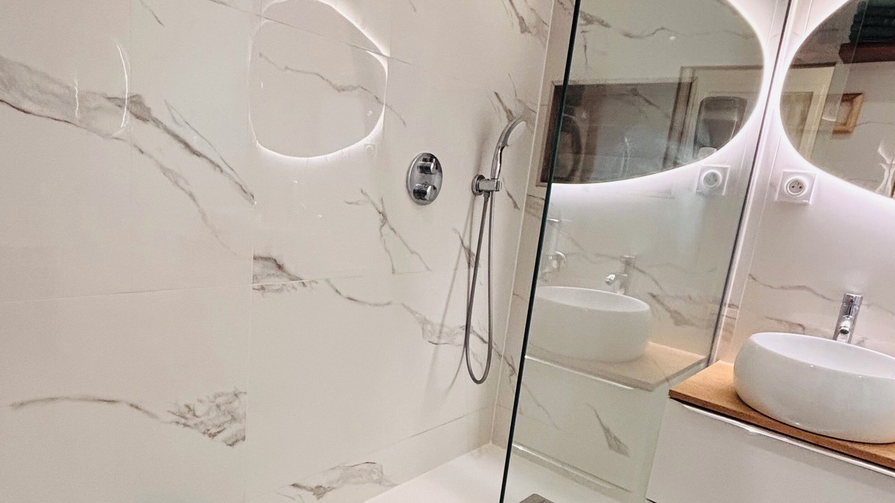Photo of Bathroom in Vetraz-Monthoux