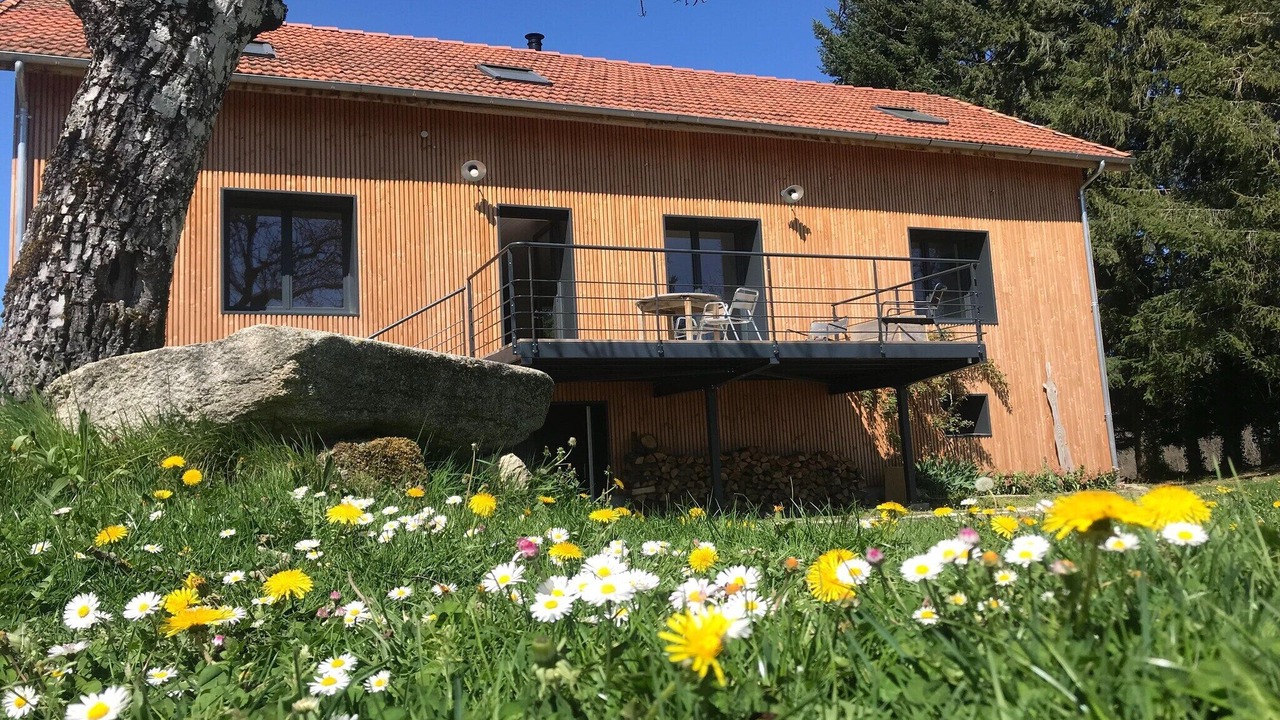 Photo of Outdoor in Parlan