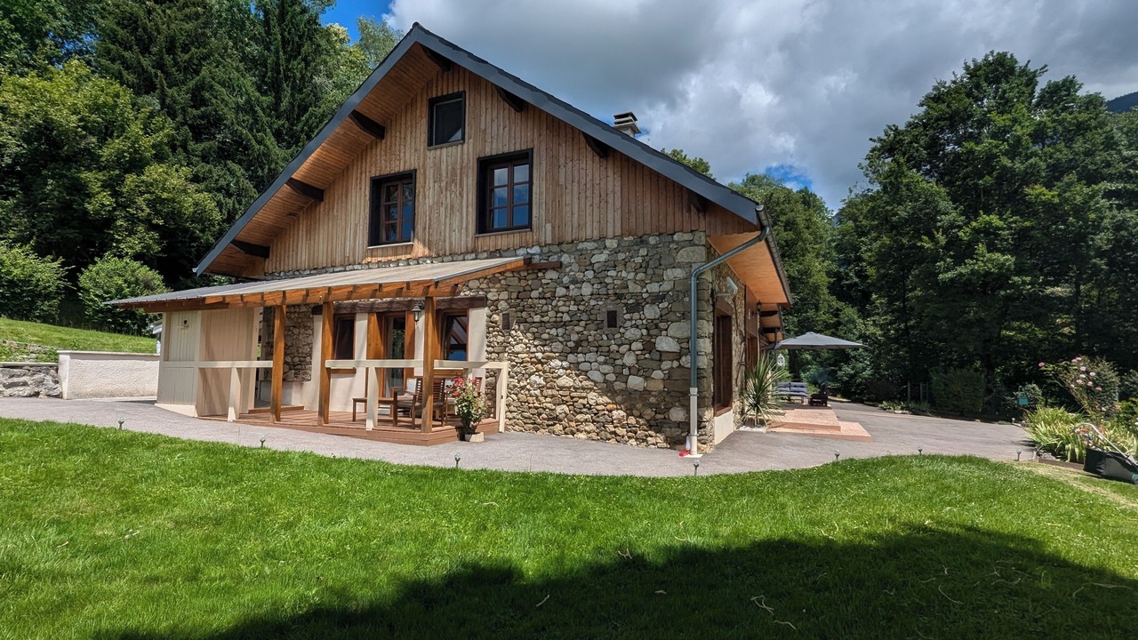 Photo of Outdoor in Attignat-Oncin