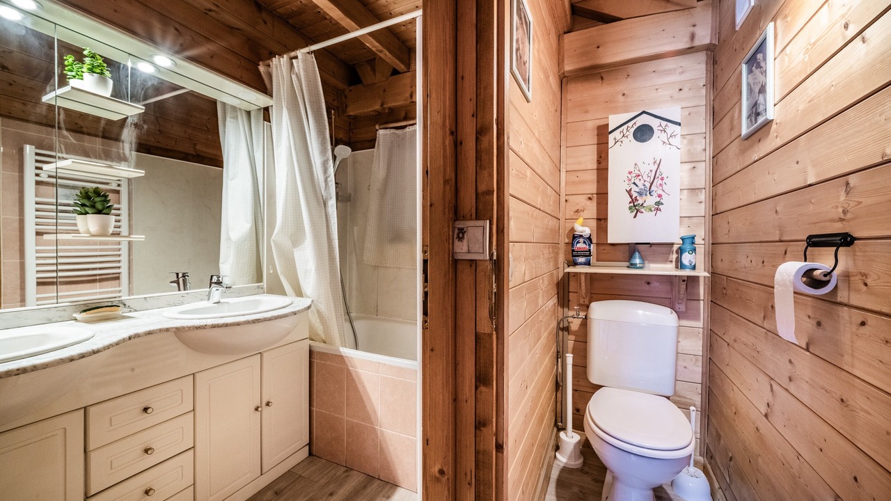 Photo of Bathroom in Verchaix