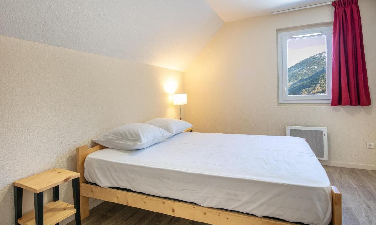 Photo of Bedroom in Saint-Colomban-des-Villards