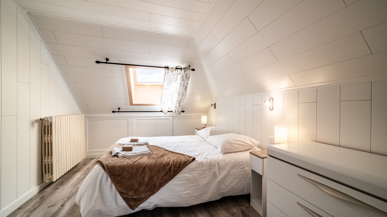 Photo of Bedroom in La Balme-de-Sillingy