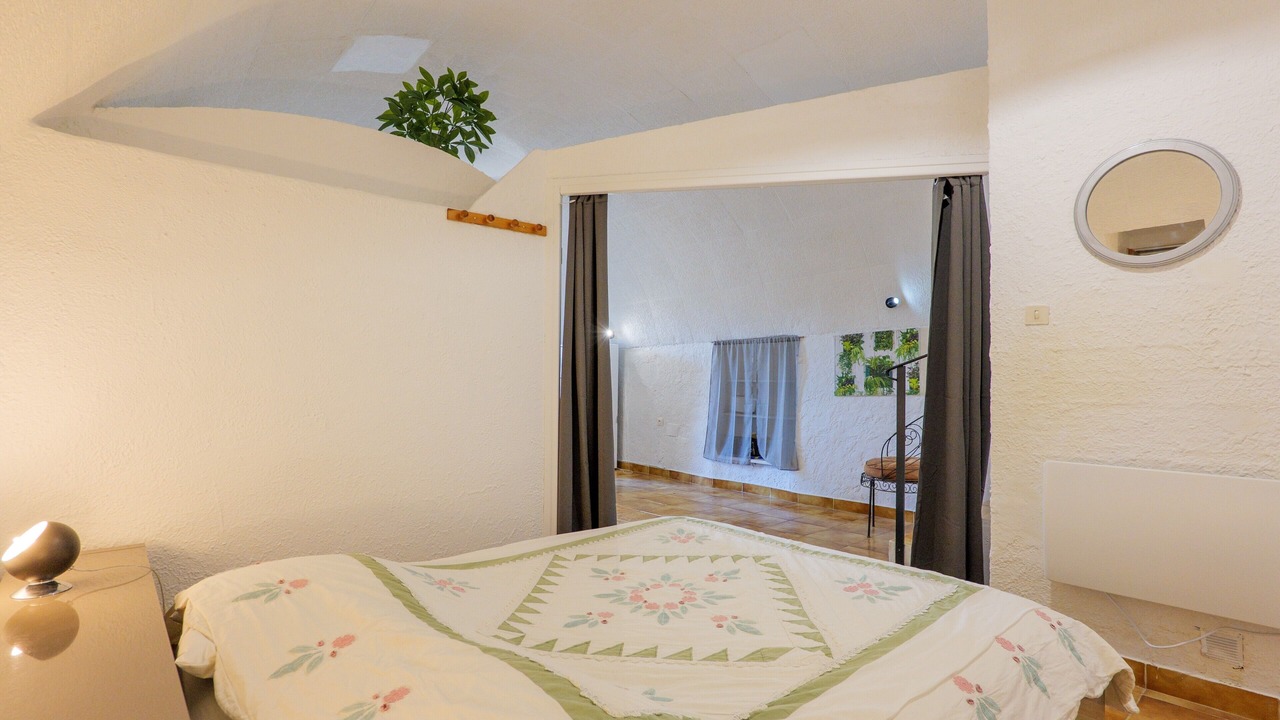 Photo of Bedroom in Chauzon