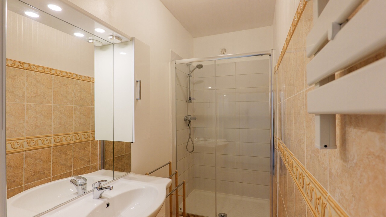 Photo of Bathroom in Chauzon