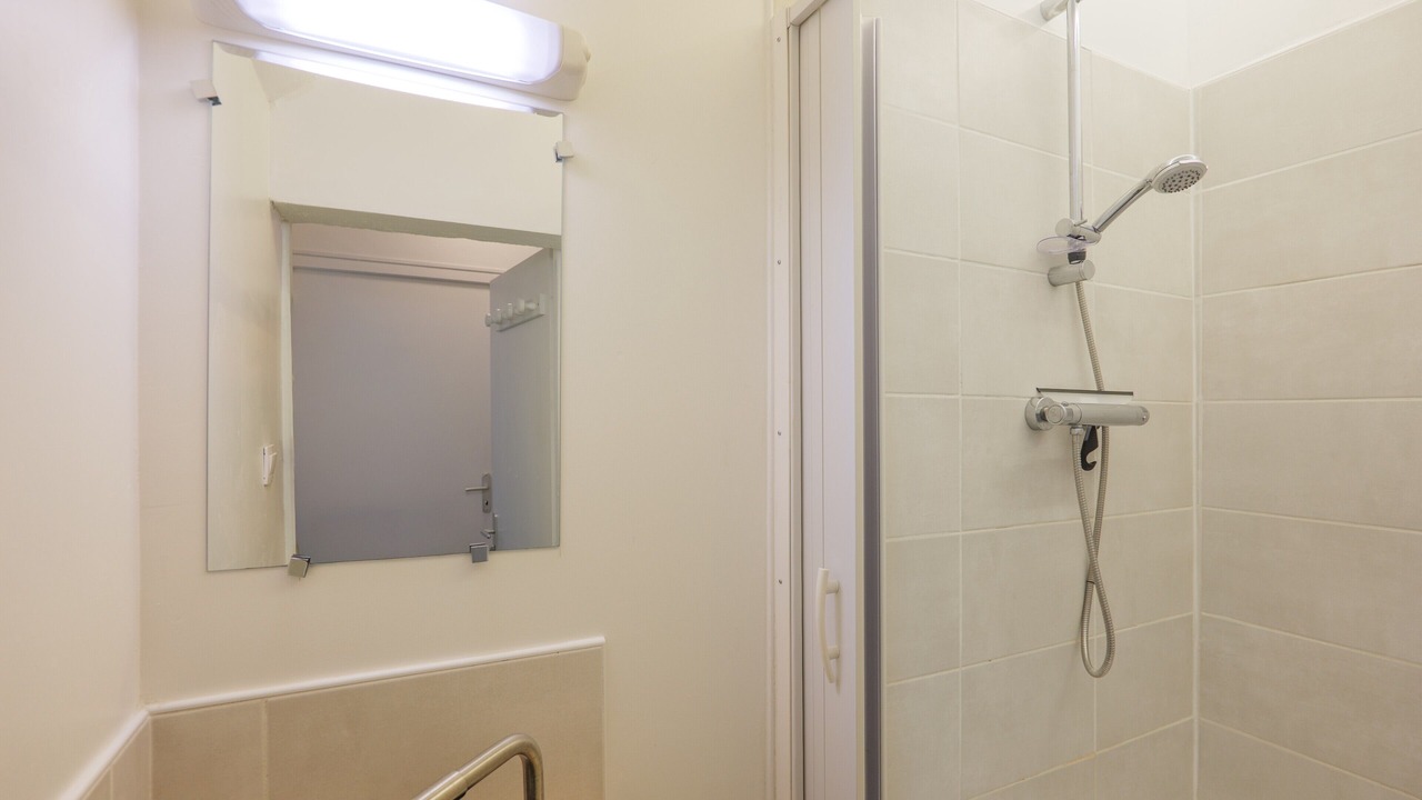 Photo of Bathroom in Chauzon