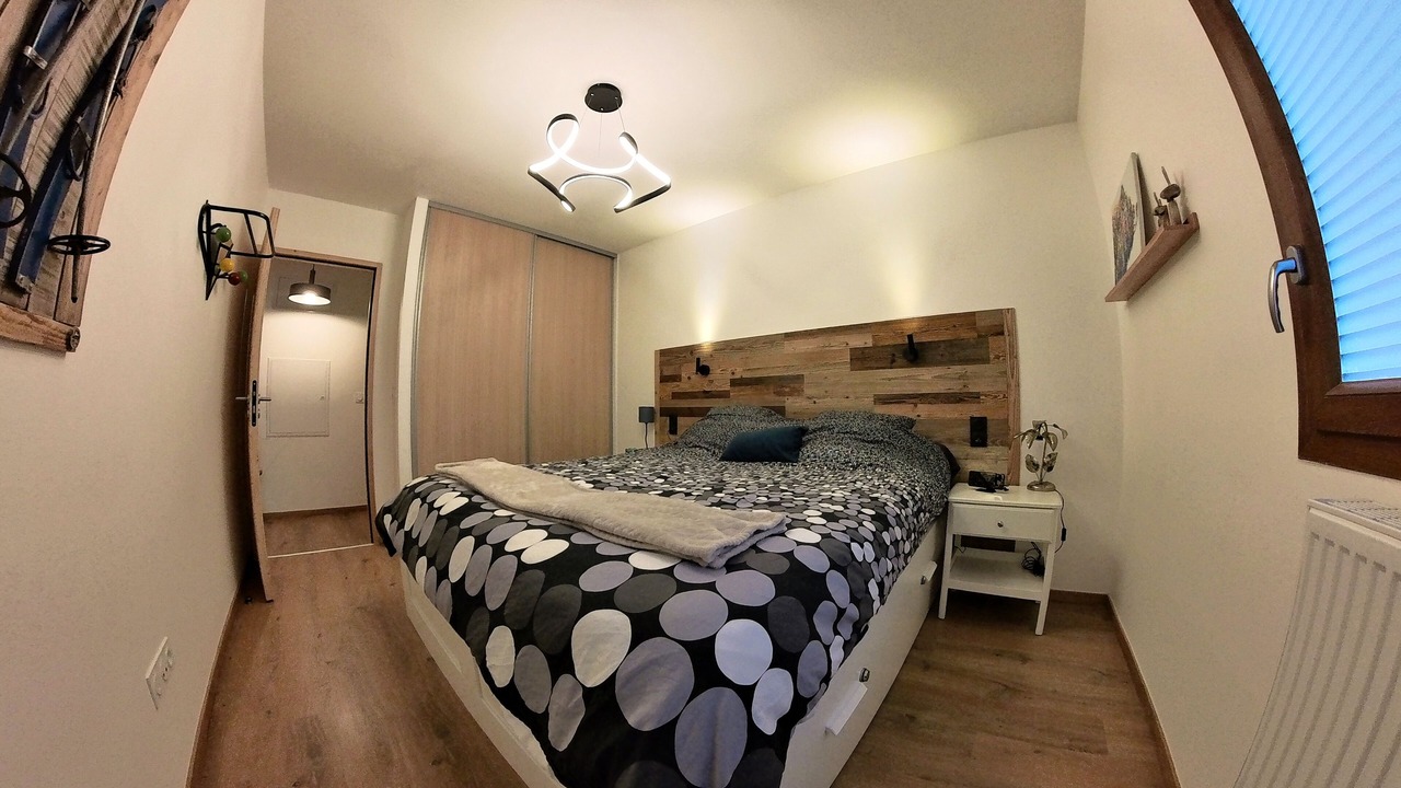 Photo of Bedroom in Araches-la-Frasse