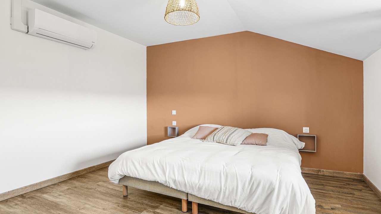 Photo of Bedroom in Veauchette