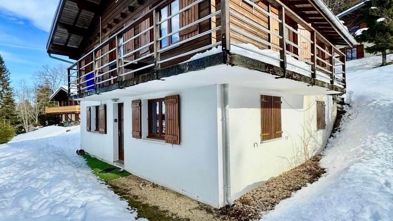 Photo of Outdoor in Premanon