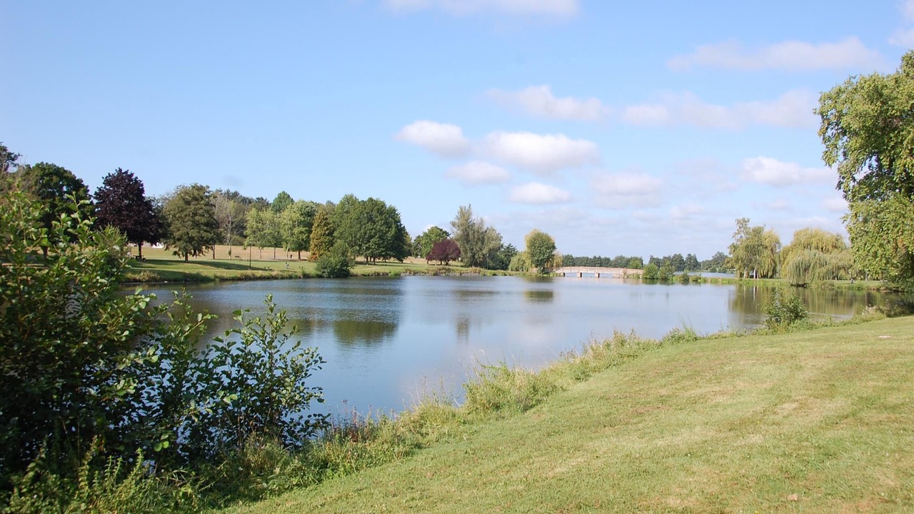 Photo of Others in Bourbon-Lancy