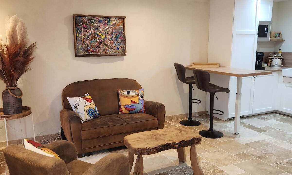 Photo of Livingroom in Oyonnax