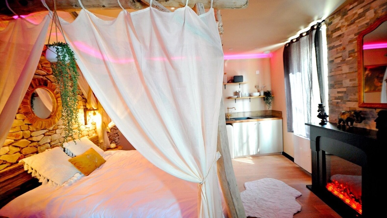 Photo of Bedroom in Bourgoin-Jallieu