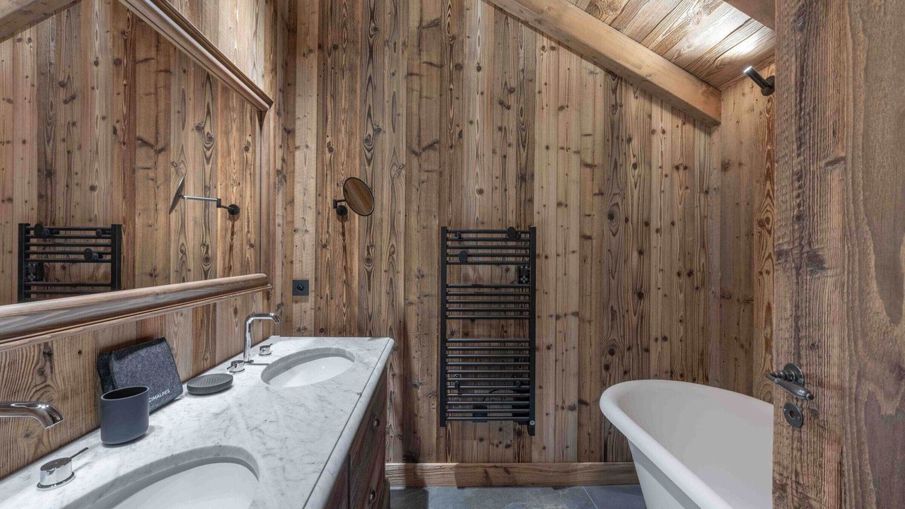 Photo of Bathroom in Le Raffort