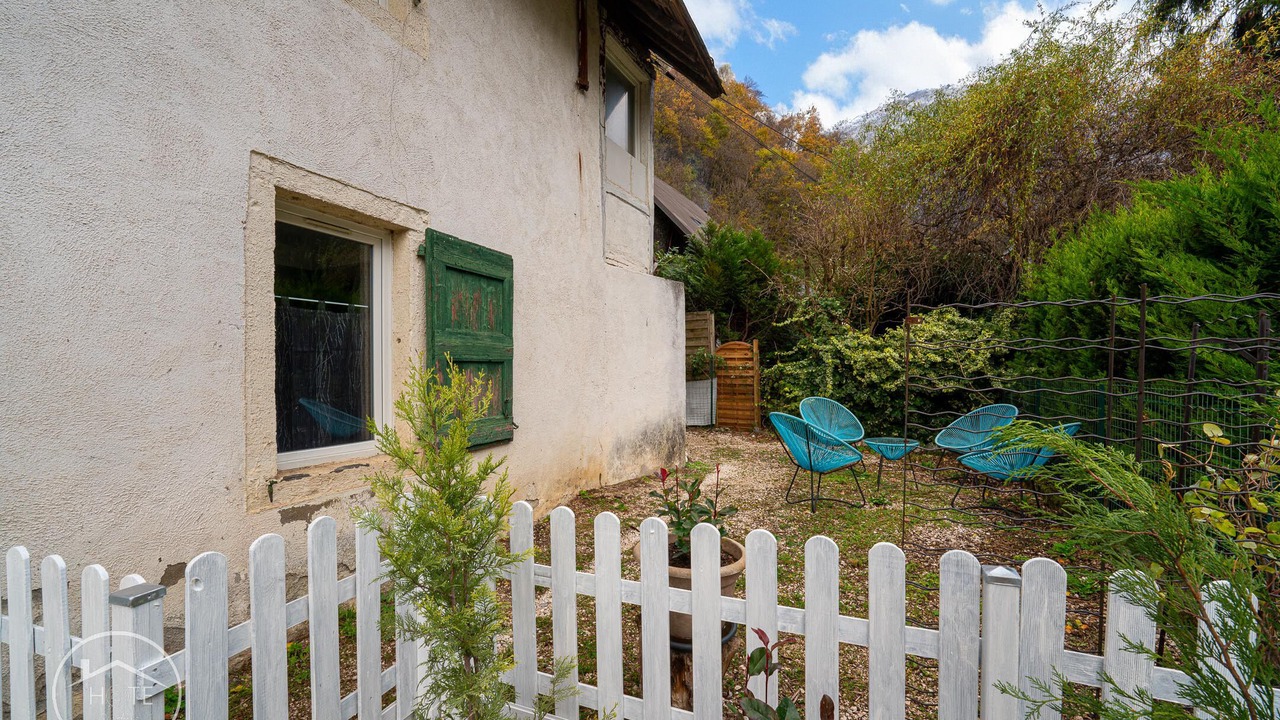 Photo of Patio Balcony in Saint-Alban-Leysse