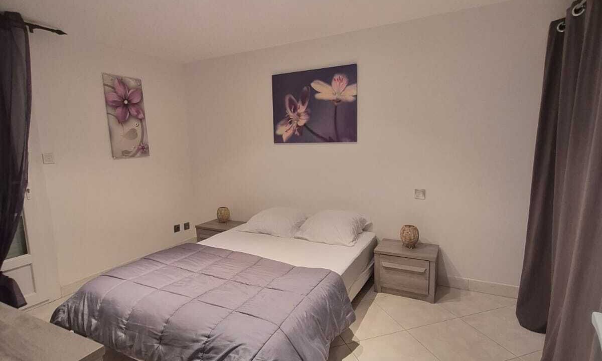Photo of Bedroom in Claix