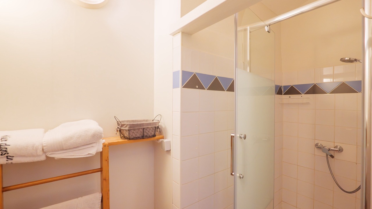 Photo of Bathroom in Laurac-en-Vivarais