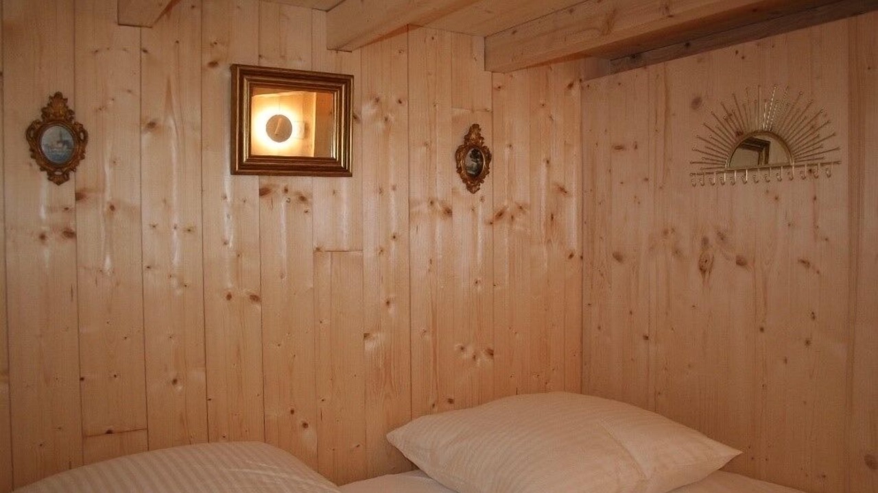 Photo of Bedroom in Presilly