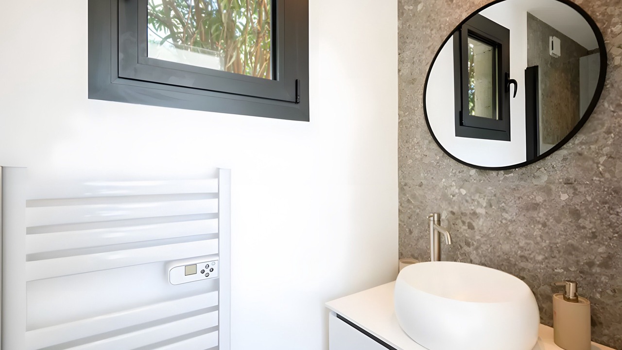 Photo of Bathroom in Vallauris