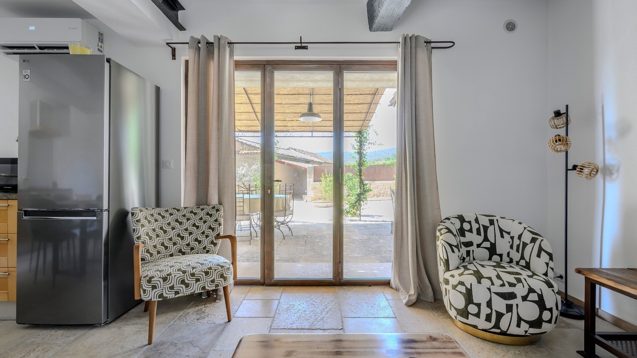 Photo of Livingroom in Lioux