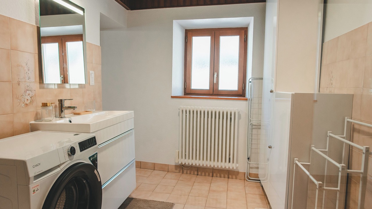 Photo of Bathroom in Saint-Jean-de-Couz