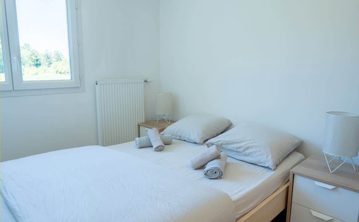 Photo of Bedroom in Etrembieres