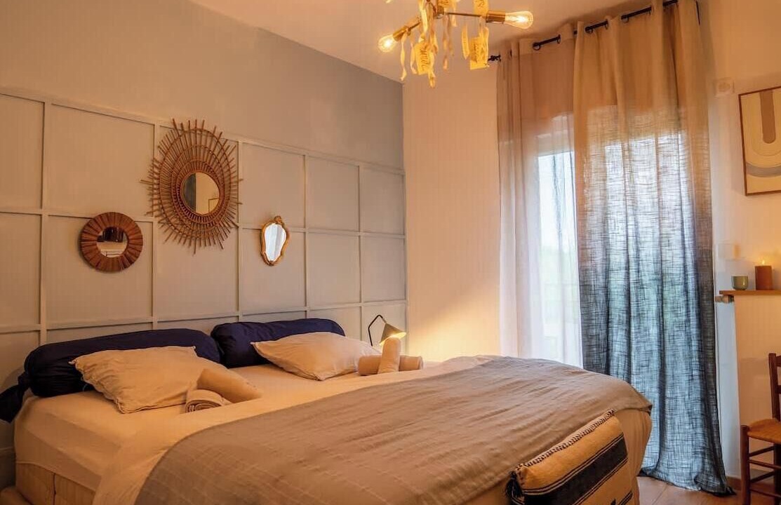 Photo of Bedroom in Saint-Julien-en-Genevois