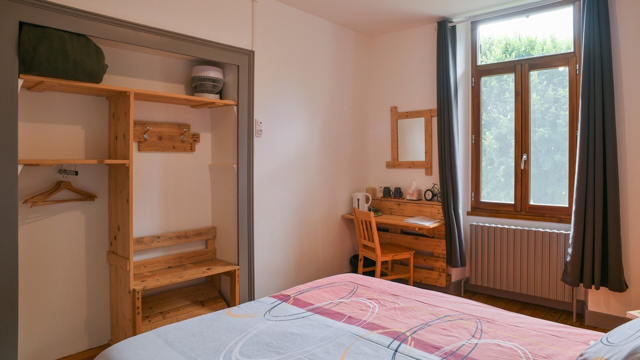Photo of Bedroom in Saint-Franc