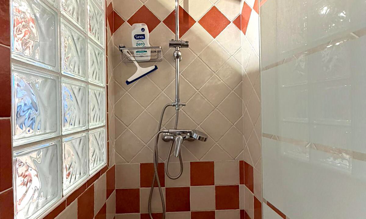 Photo of Bathroom in Vinsobres