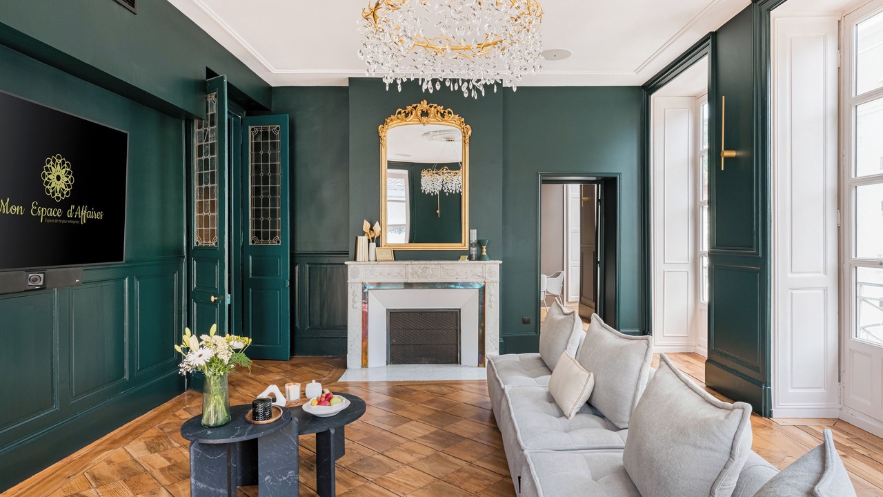Photo of Livingroom in Grenoble City Centre