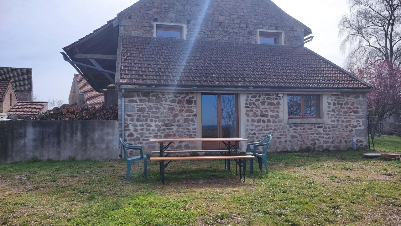 Photo of Outdoor in Saint-Leger-Vauban