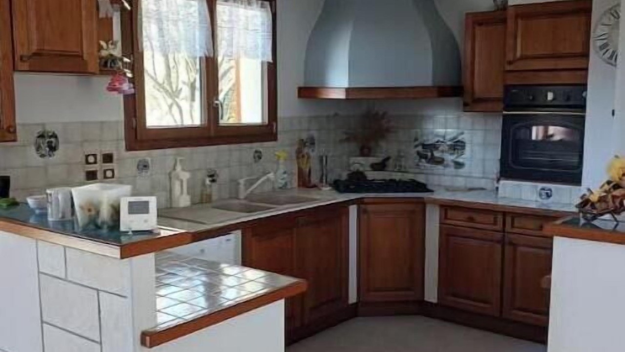 Photo of Kitchen in Saint-Geoire-en-Valdaine
