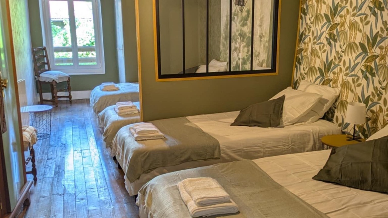 Photo of Bedroom in Tenay