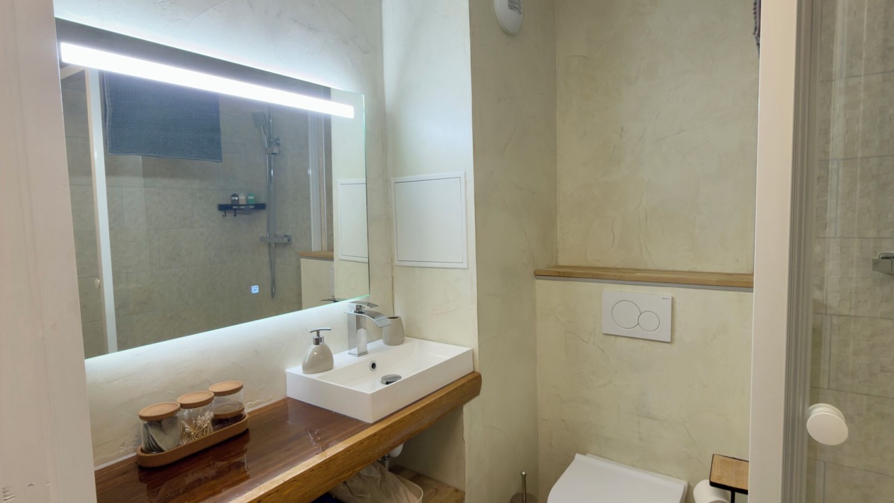 Photo of Bathroom in Echirolles