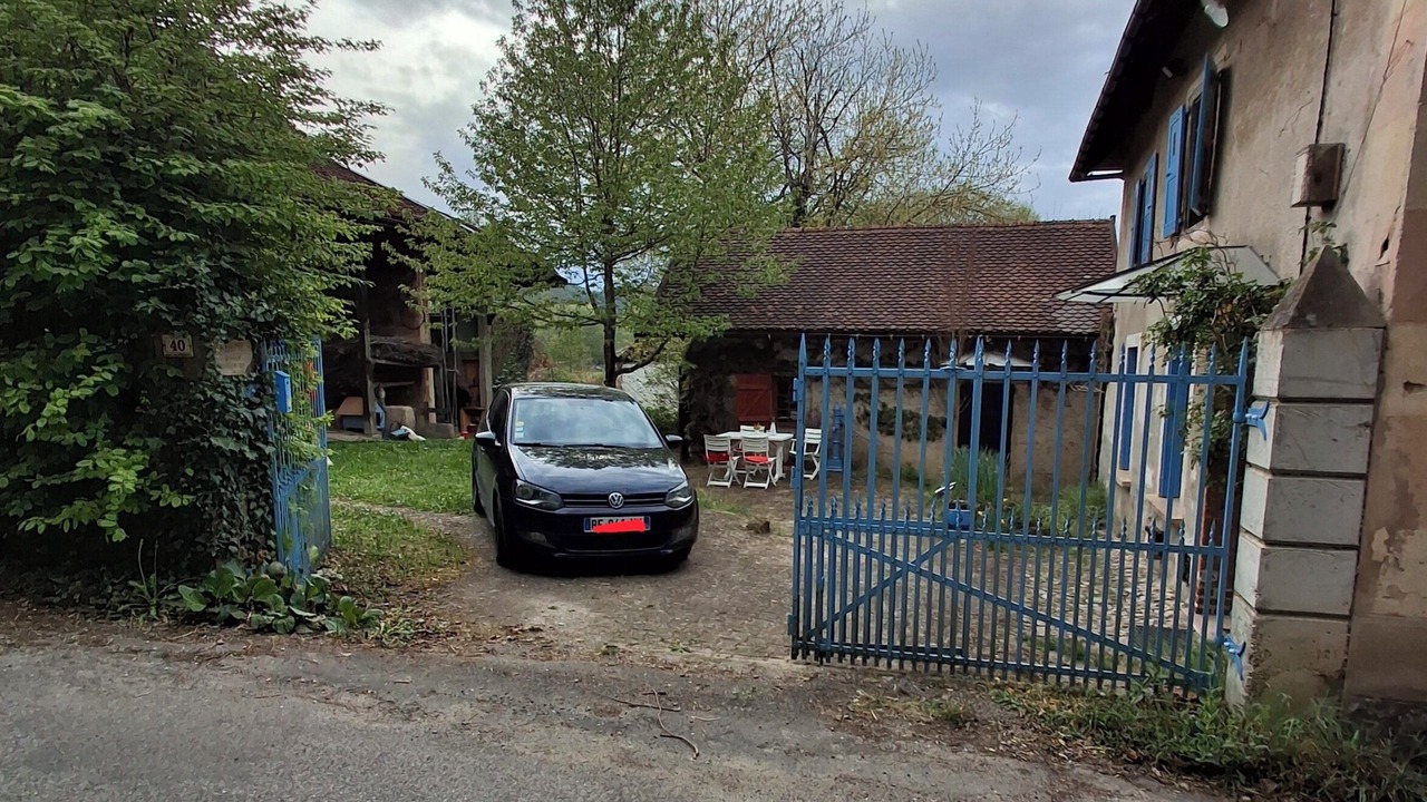 Photo of Outdoor in Pressins