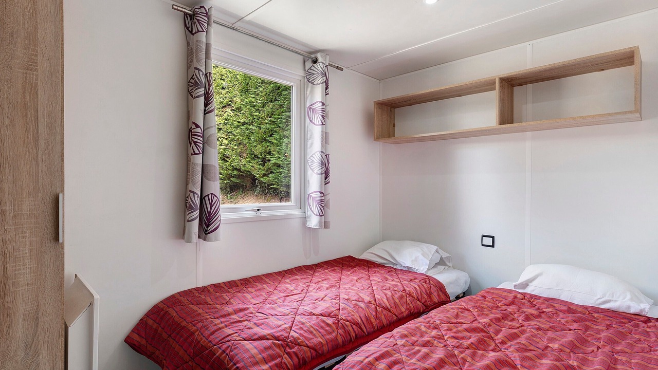 Photo of Bedroom in Vaulnaveys-le-Bas