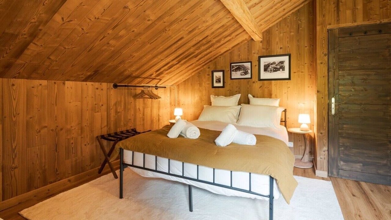Photo of Bedroom in Les Tines