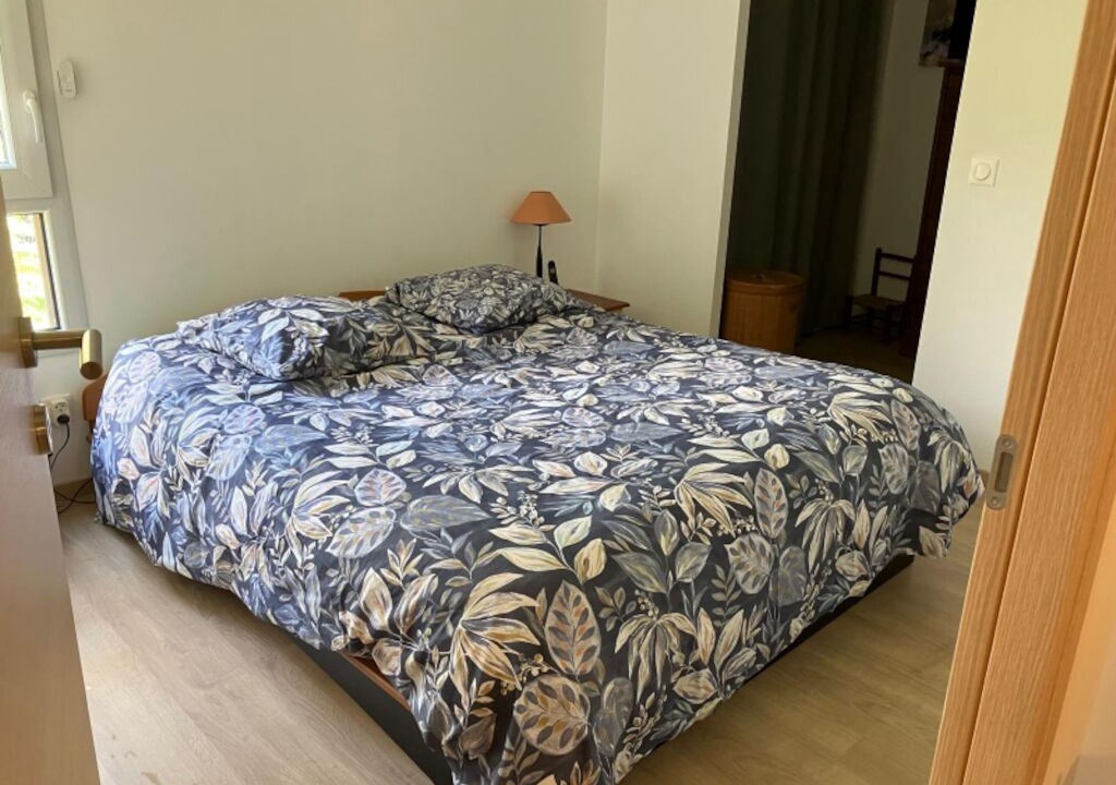 Photo of Bedroom in Cruseilles