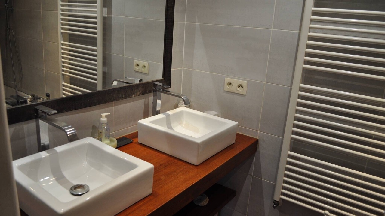 Photo of Bathroom in Noyarey