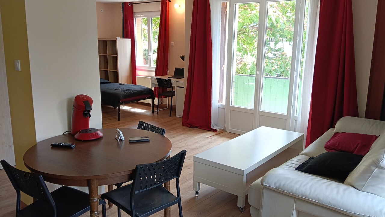 Photo of Livingroom in Saint-Martin-le-Vinoux