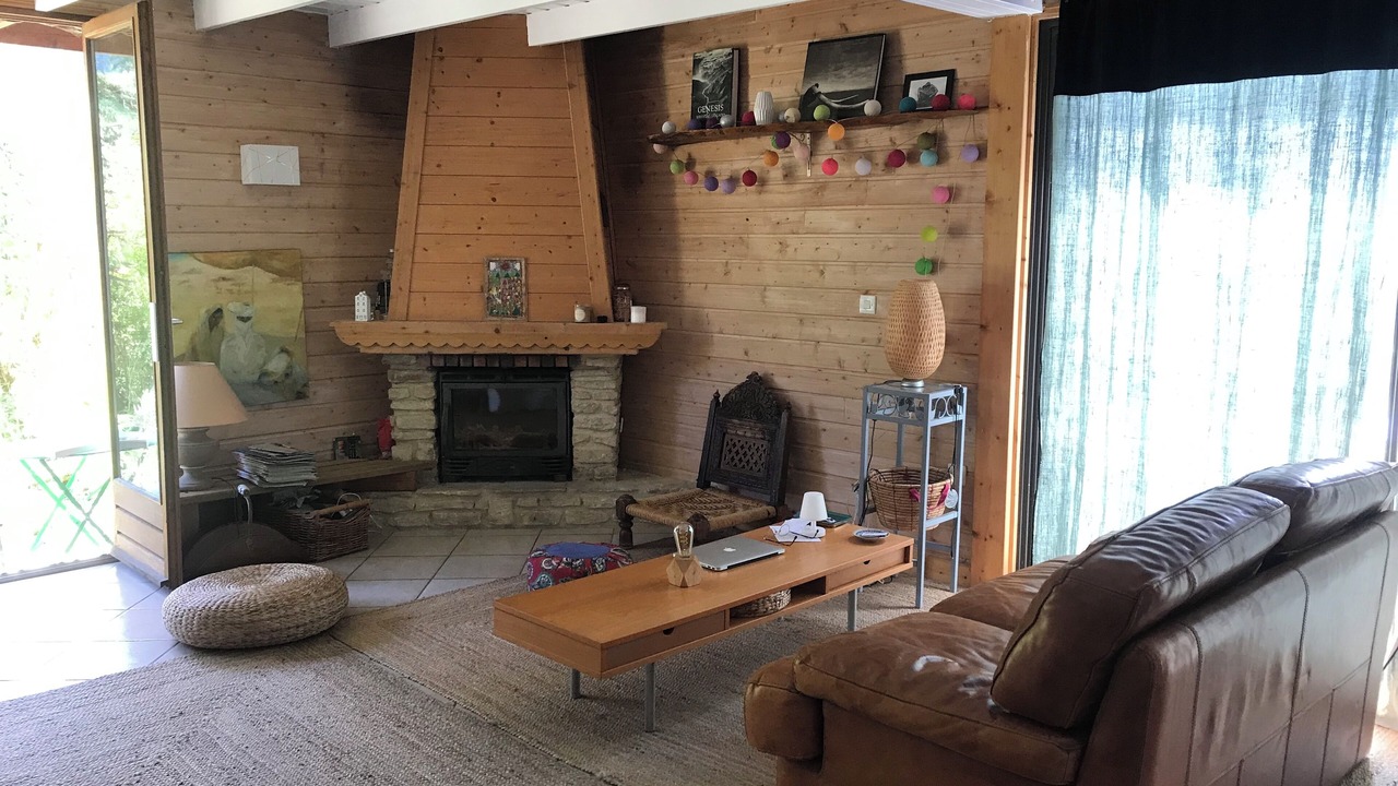 Photo of Livingroom in Saint-Julien-en-Vercors