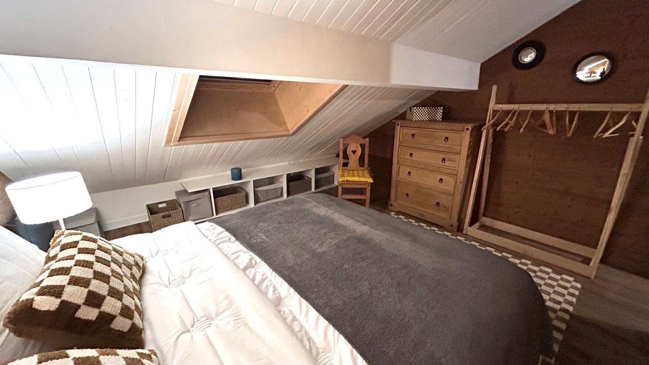 Photo of Bedroom in Meribel Centre