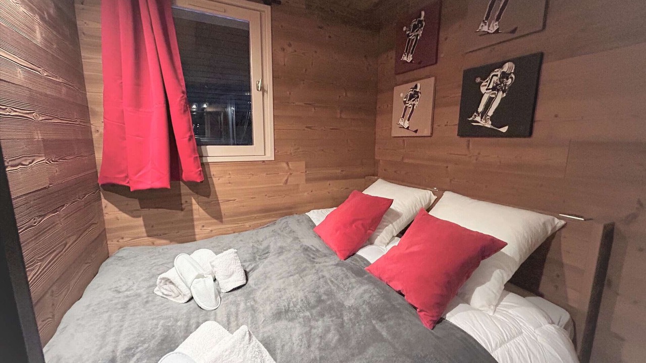 Photo of Bedroom in Meribel Centre
