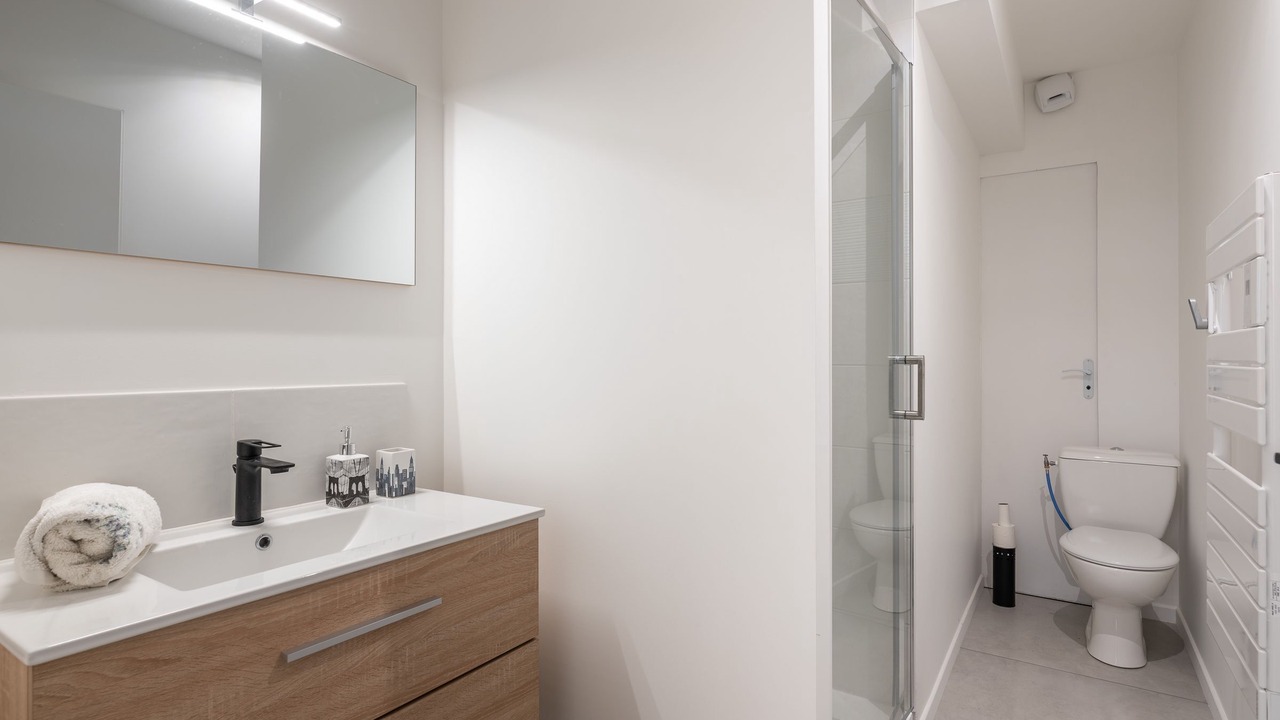 Photo of Bathroom in Secteur 2