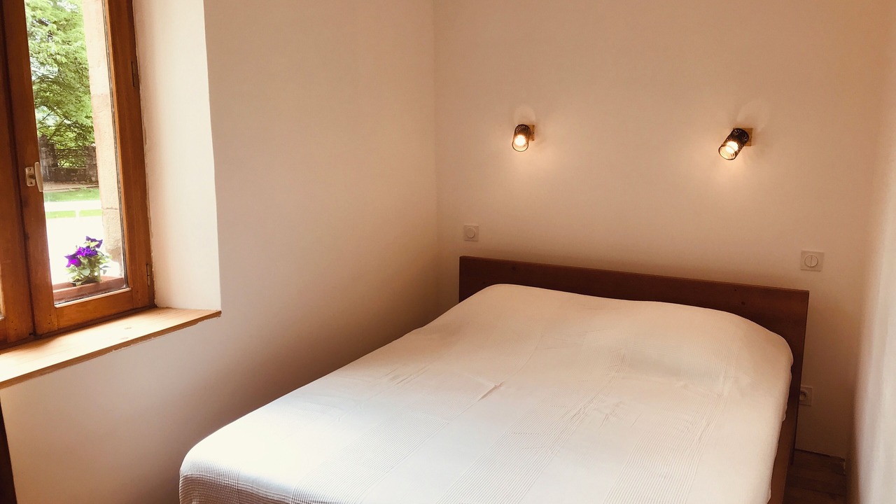 Photo of Bedroom in Valady