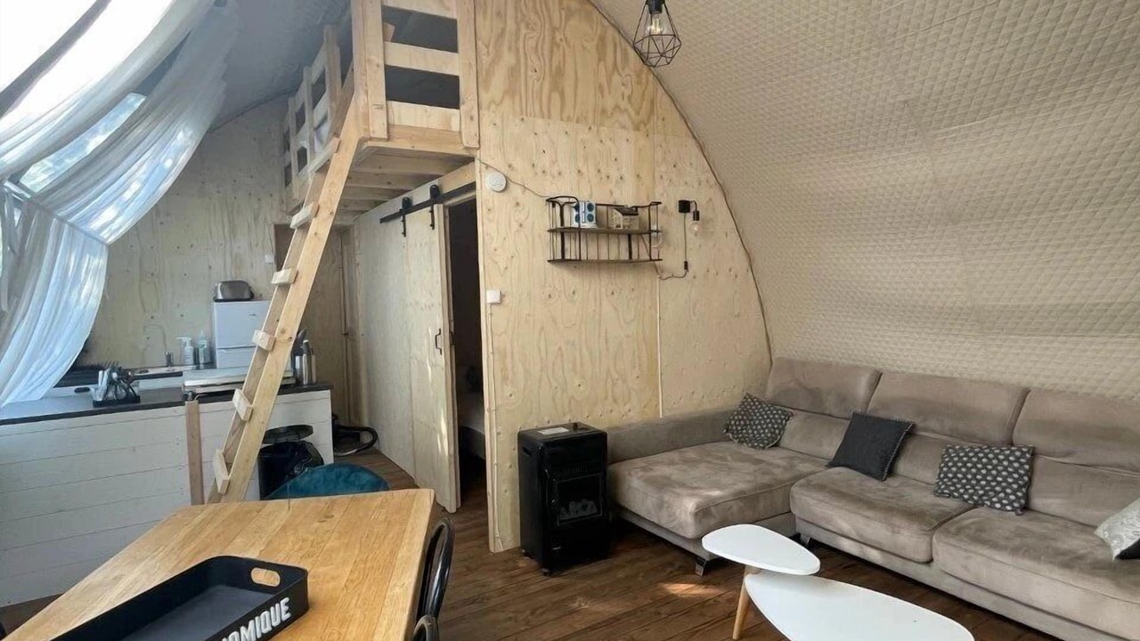 Photo of Livingroom in Saint-Constant-Fournoules