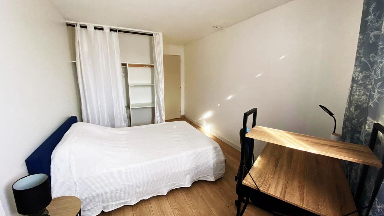 Photo of Bedroom in Courcouronnes