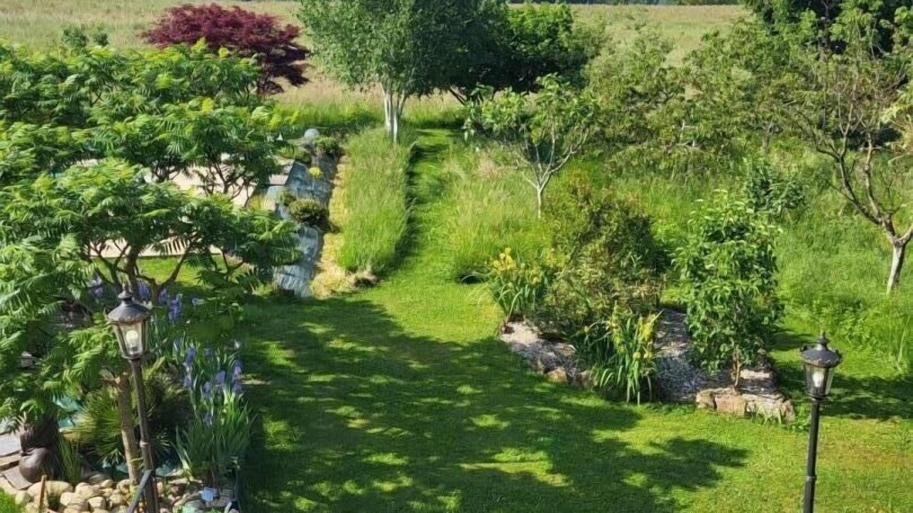 Photo of Outdoor in Ayn