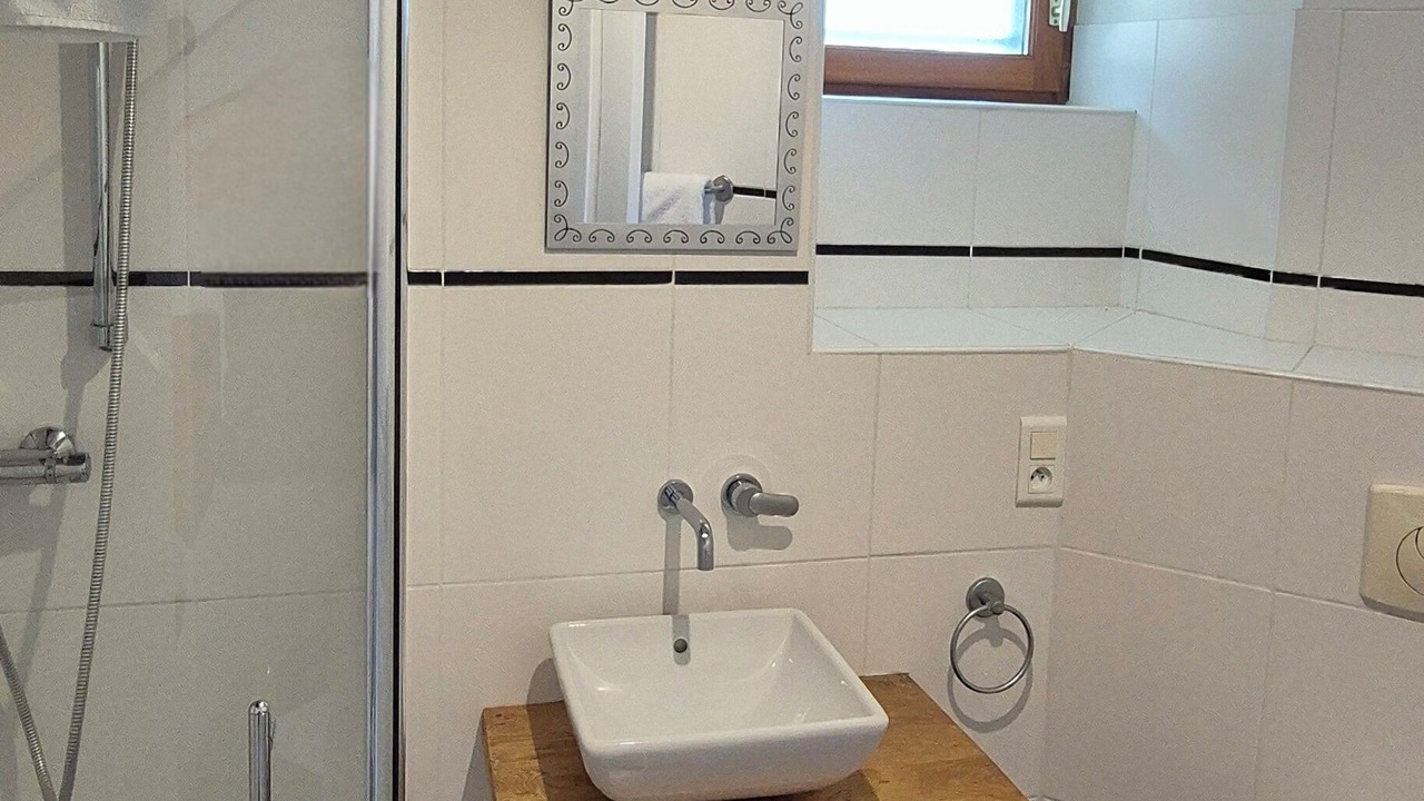 Photo of Bathroom in Mur-de-Barrez