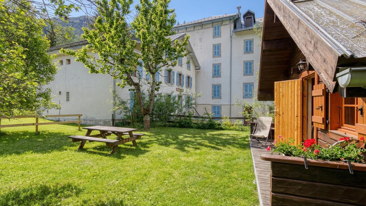 Photo of Outdoor in Les Tines