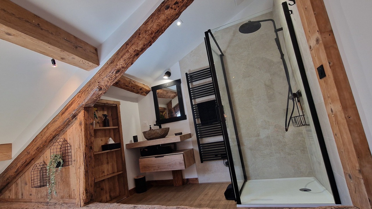 Photo of Bathroom in Chambery